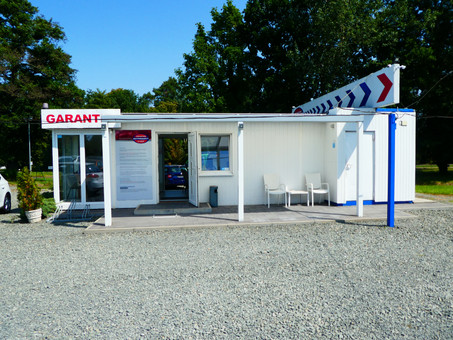 Privater Automarkt Am Hermsdorfer Kreuz